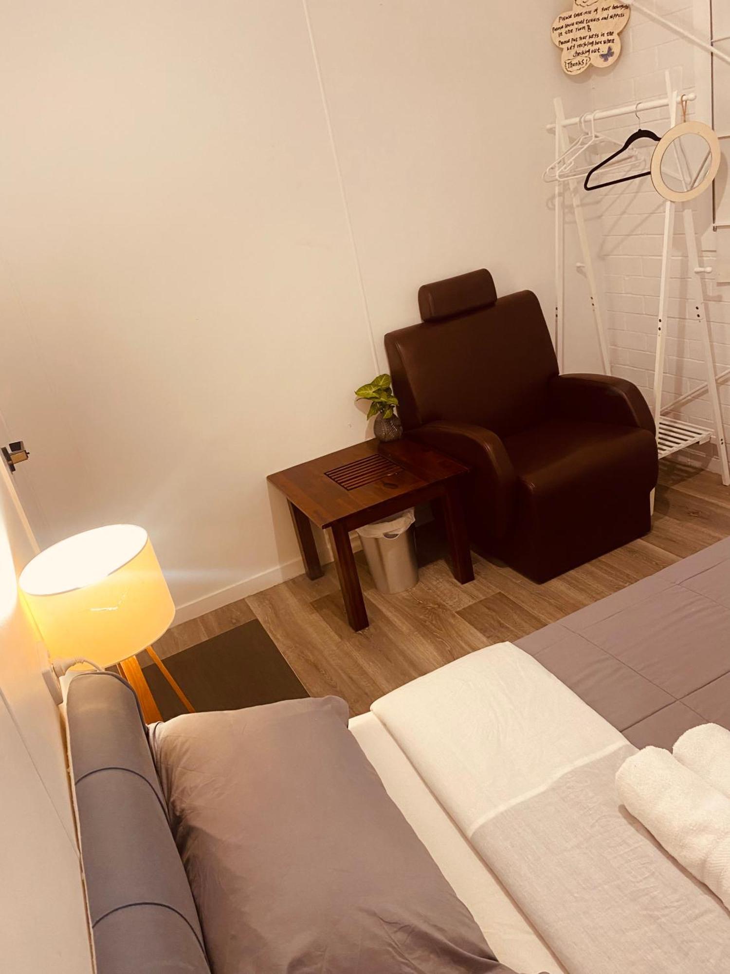 Yny Guest House Waterford Экстерьер фото